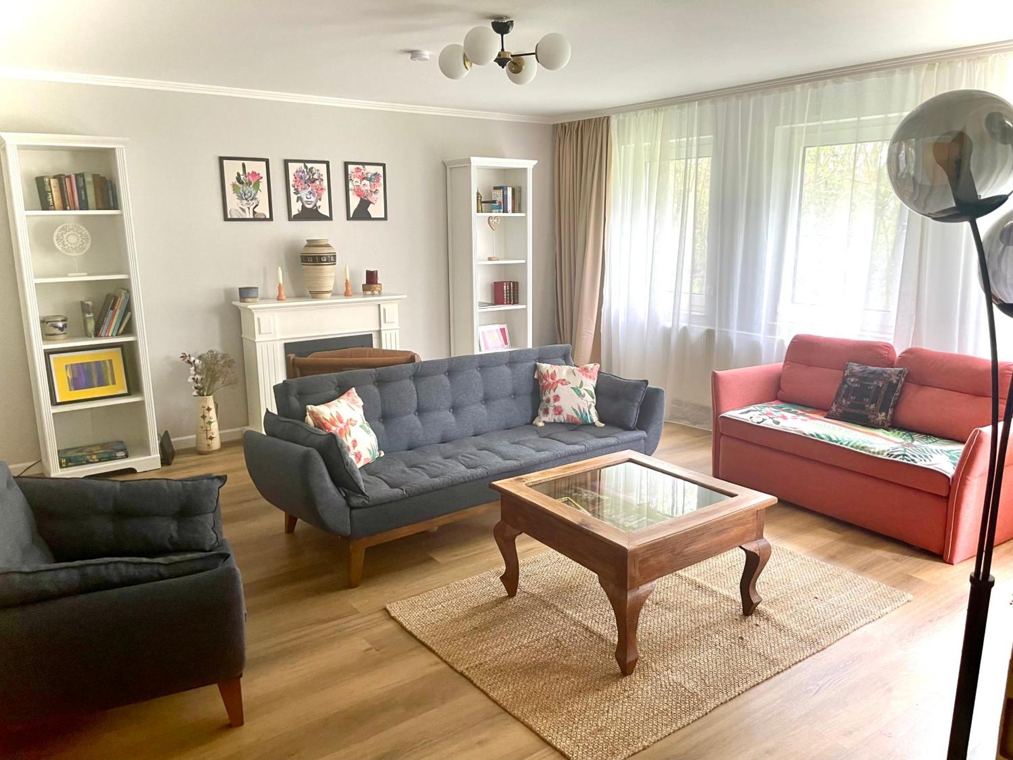 Apartment By The Park, For Bike Lovers 알스펠트 외부 사진