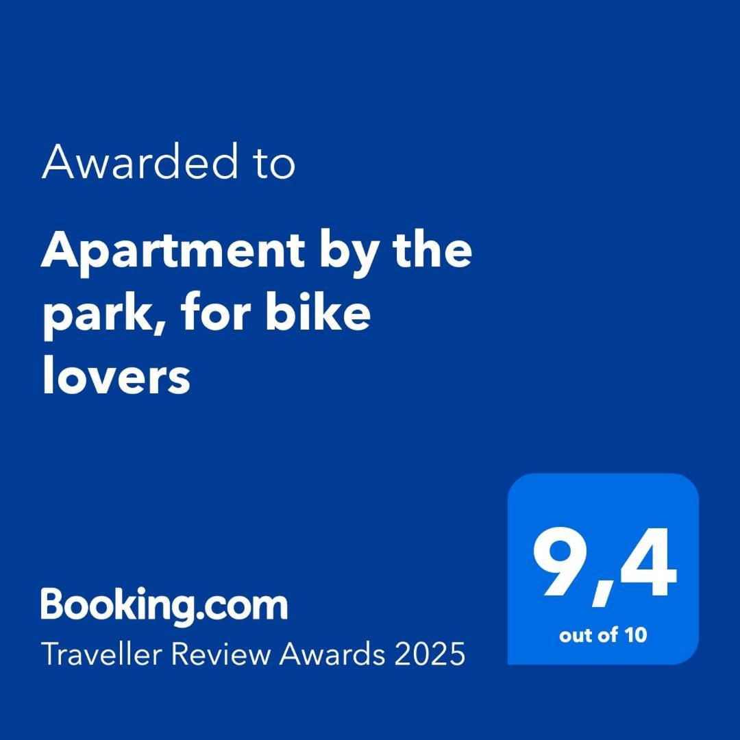 Apartment By The Park, For Bike Lovers 알스펠트 외부 사진